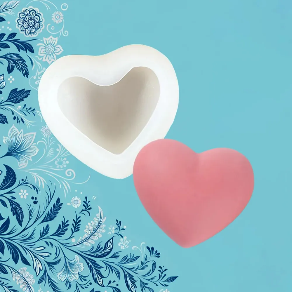 Smooth Heart Silicone Mold | Wick and Wax Supply Co